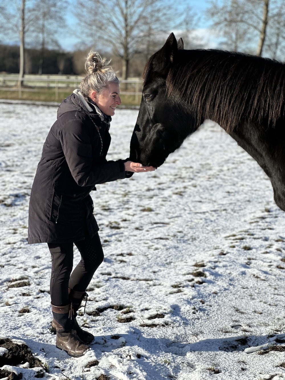 Nicole de Leeuw - Van de Ven Psychosociaal paardentherapeut
